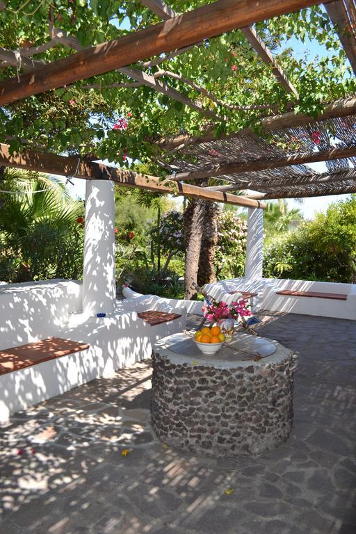 Schicciolina Vila Stromboli Exterior foto