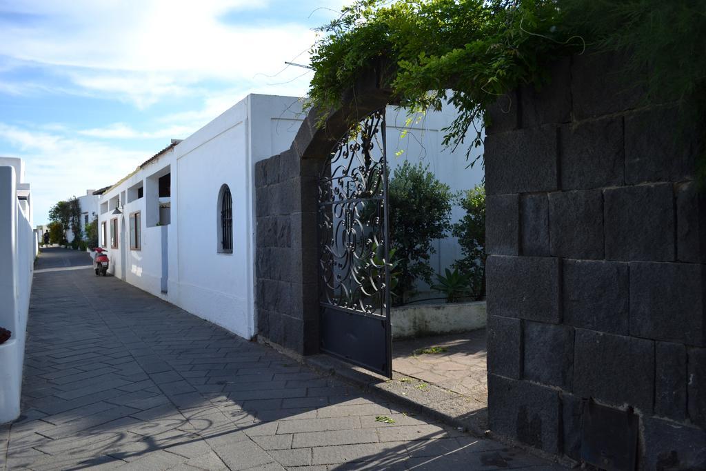 Schicciolina Vila Stromboli Exterior foto